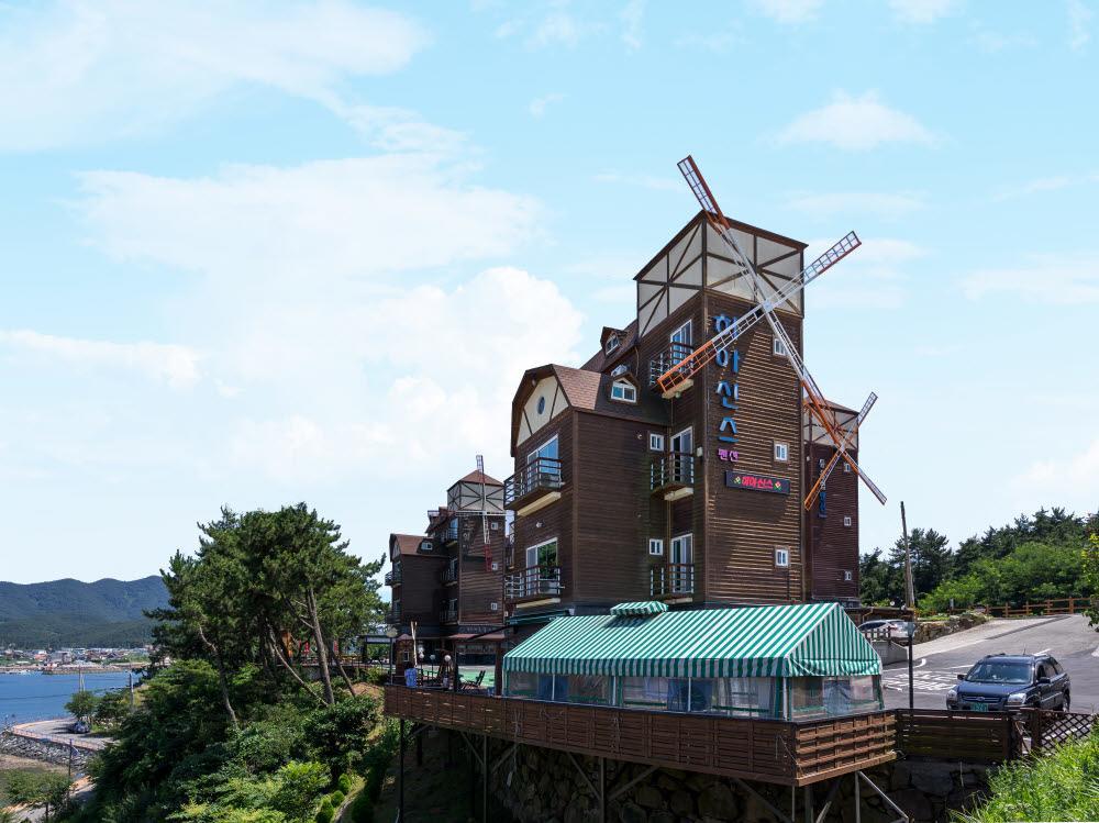 Hyacinth Pension Tongyeong Exterior photo